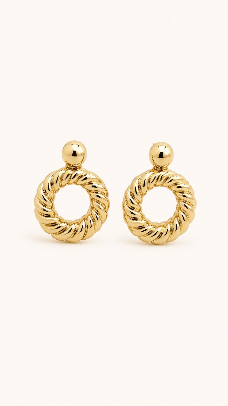Aretes trenzados con esfera